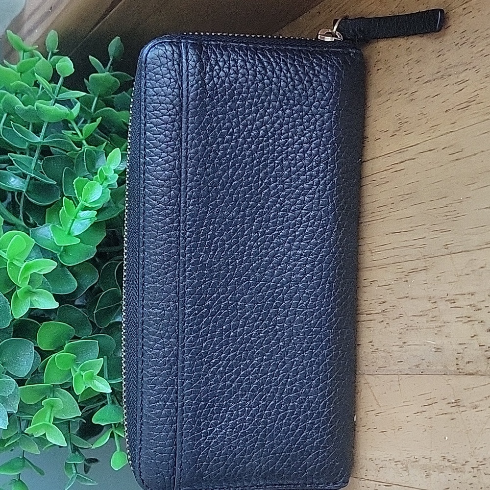 Fossil and Kate Spade Wallet Bundle - Picture 9 of 16